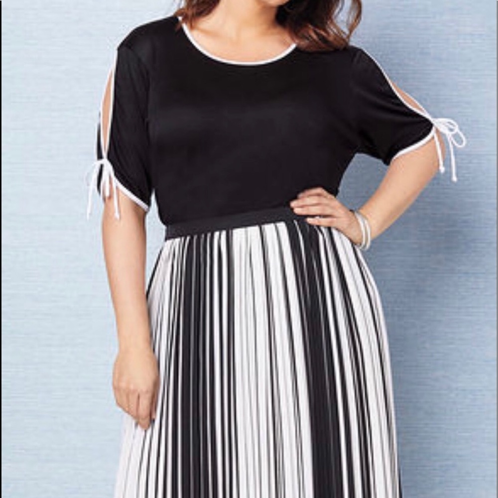 1X Trim Top Black& White